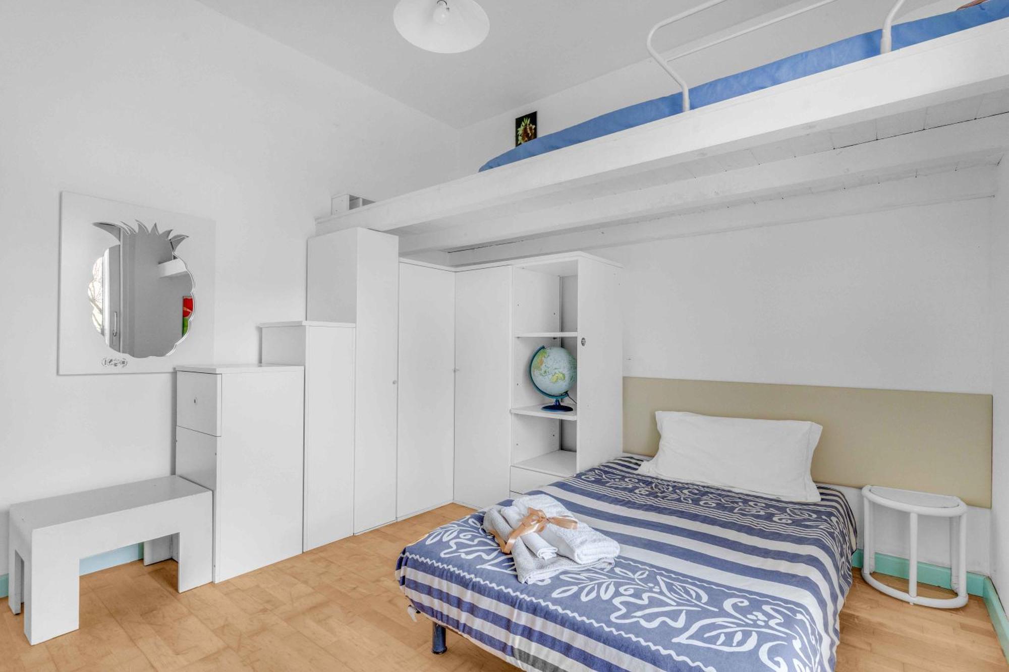 Ferienwohnung Ampia Dimora A Salo Con Parcheggio E Giardino Exterior foto