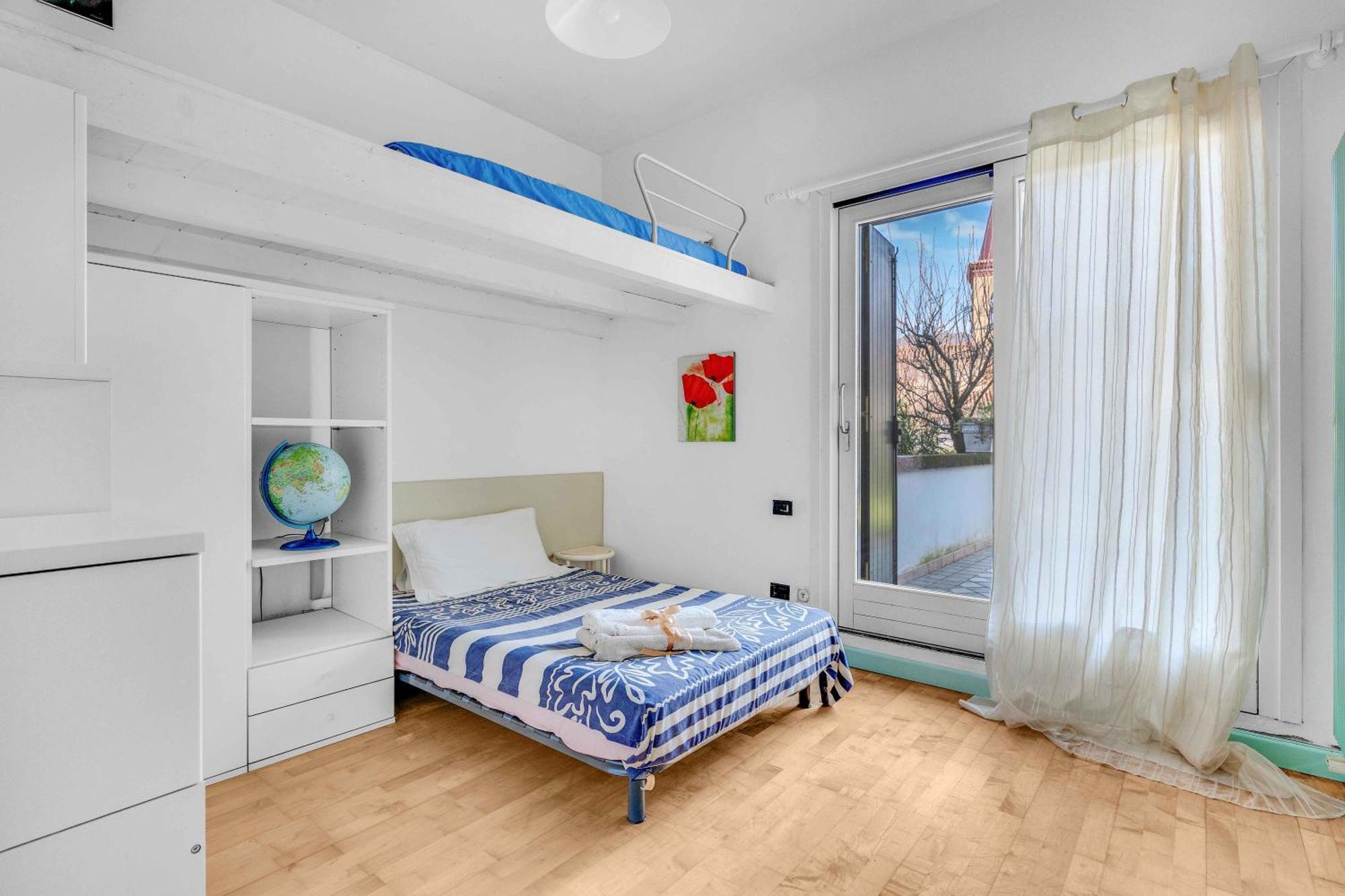 Ferienwohnung Ampia Dimora A Salo Con Parcheggio E Giardino Exterior foto