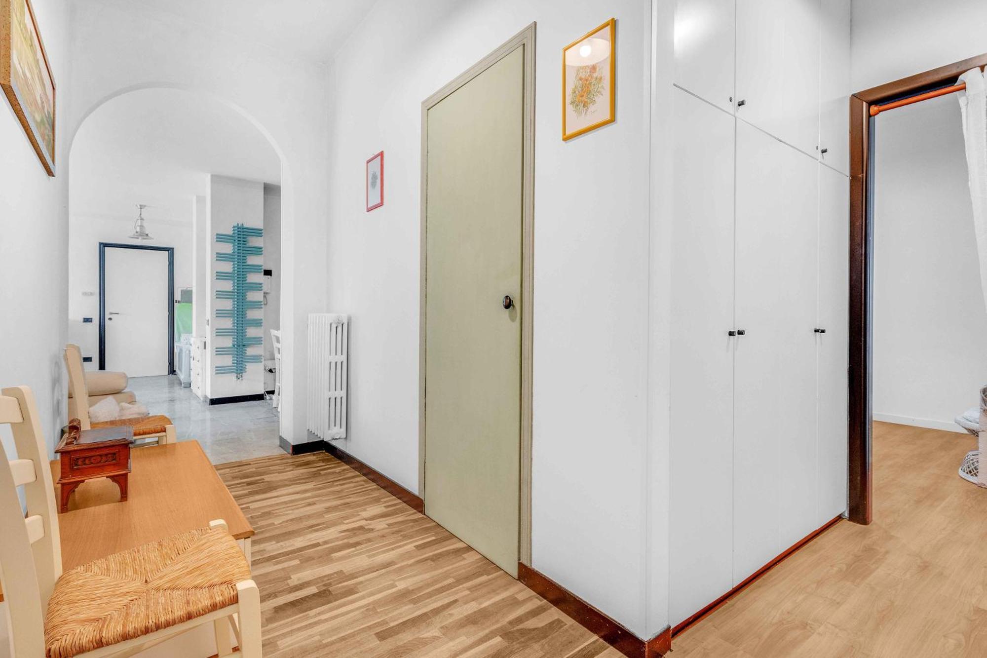 Ferienwohnung Ampia Dimora A Salo Con Parcheggio E Giardino Exterior foto